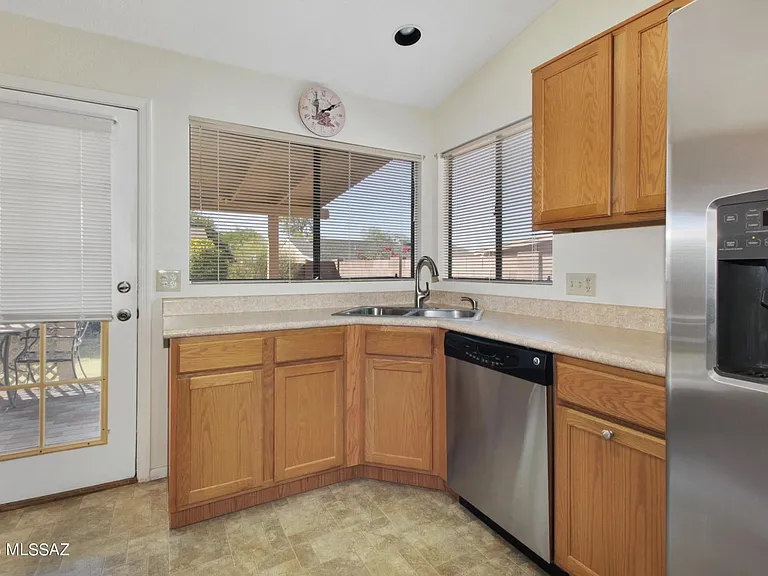 710 S Sunfield Canyon Dr — Photo 5