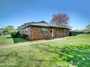 96 Greenwood Loop Rd, Brick, NJ 08724