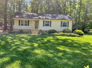 1221 Roundtree Ct, Cary, NC 27513