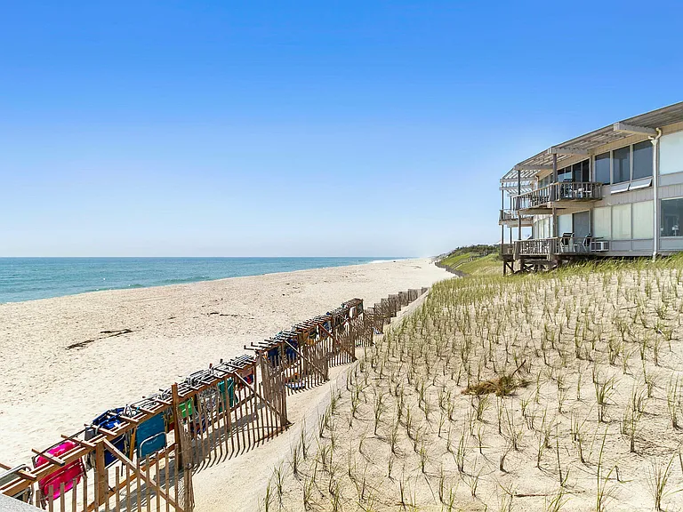 101 Dune Rd #D2 — Photo 5