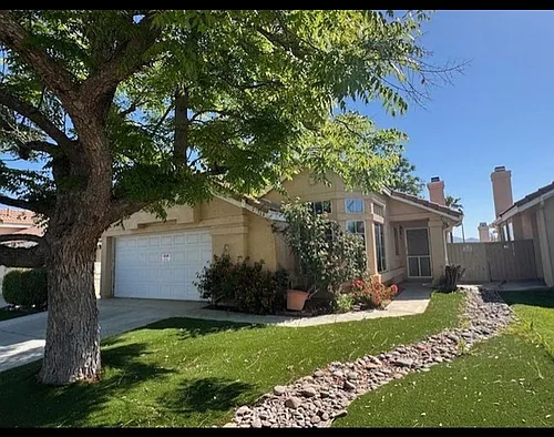27364 Family Cir Photo 1