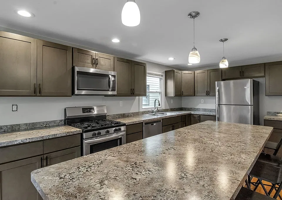 233 Highgate Ave