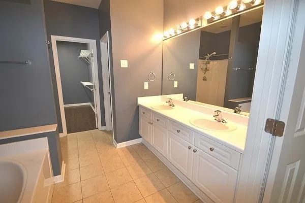 109 Honey Creek Ln — Photo 23