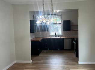 (Undisclosed Address), Des Moines, IA 50313