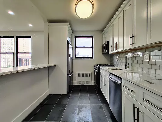 Rented by Douglas Elliman | media 8