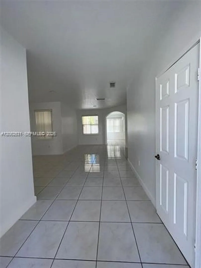 4847 NW 108th Ct # 4847, Doral, FL 33178 — Photo 4