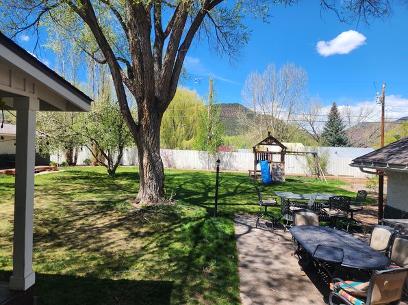 706 Valley Rd, Gypsum, CO 81637