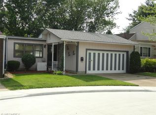 382 Big Bend Cir, Barberton, OH 44203