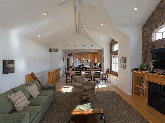 3rd image of 7905 Landis Ave #South