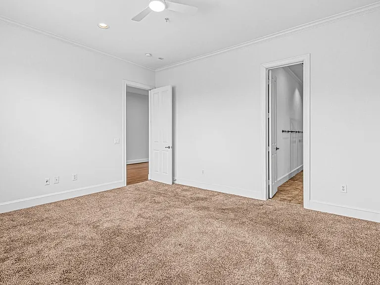 7134 S Mapleridge St #2E — Photo 24