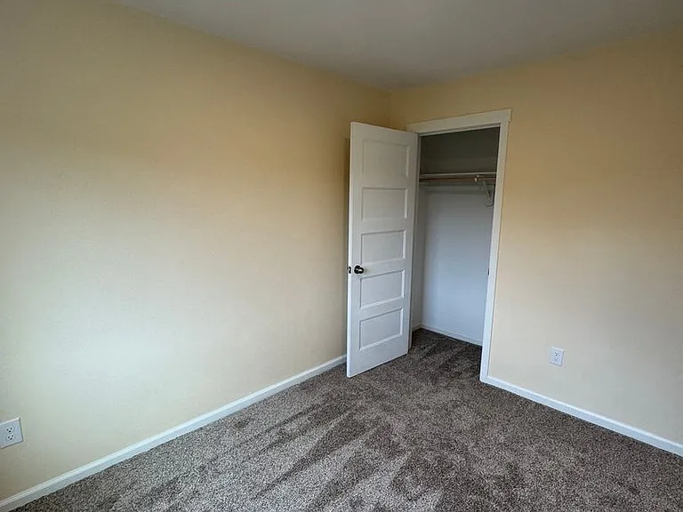 9657 Swasey Dr — Photo 15