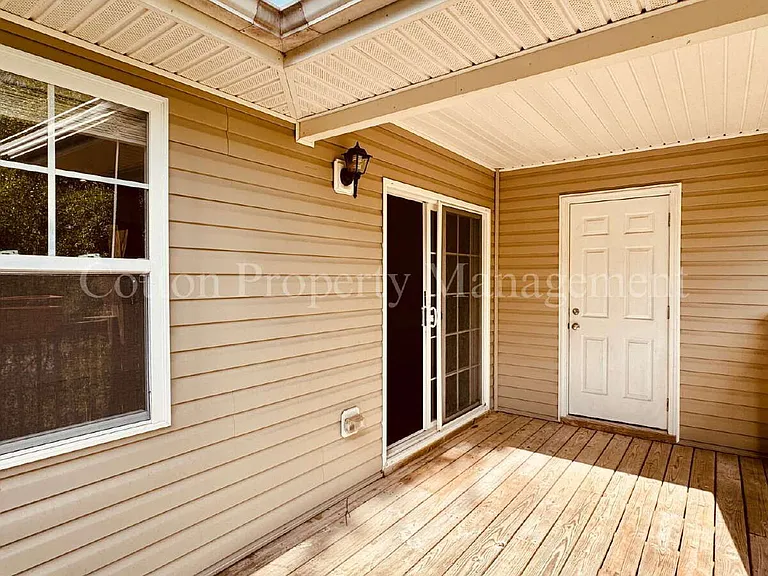 5138 Greenville Loop Rd #D — Photo 33