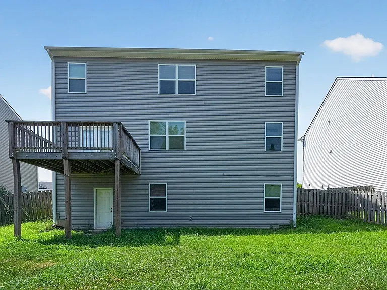 446 Furlough Dr — Photo 27