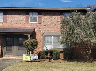 104-D Country Club Dr, Americus, GA 31709