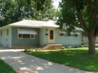 1117 S Garfield St, Junction City, KS 66441