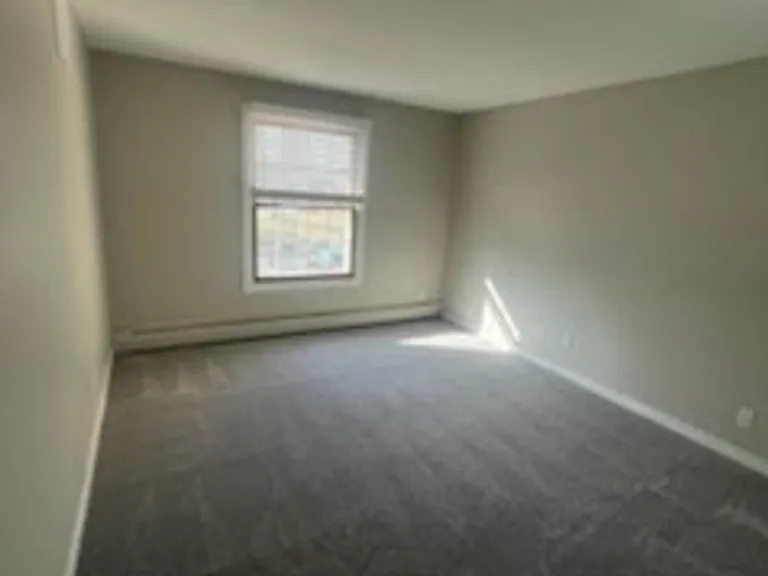 926 Westbrooke Way #8 — Photo 13