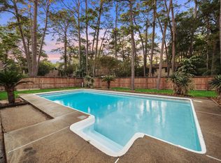 6 Fairmeade Bend Dr, Spring, TX 77381