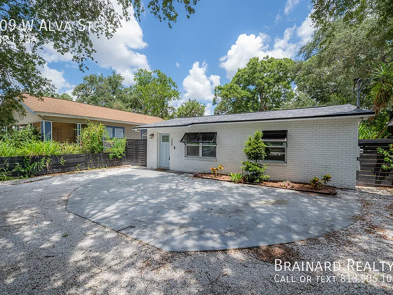 309 W Alva St — Photo 33