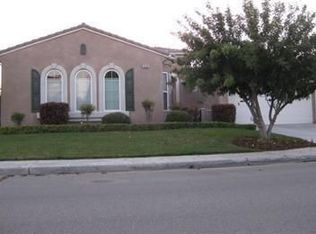 1958 N Filbert Ave, Clovis, CA 93619