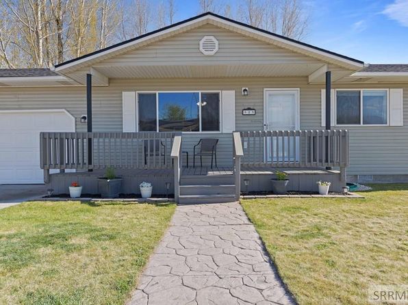325 Madsen St, Rigby, ID 83442