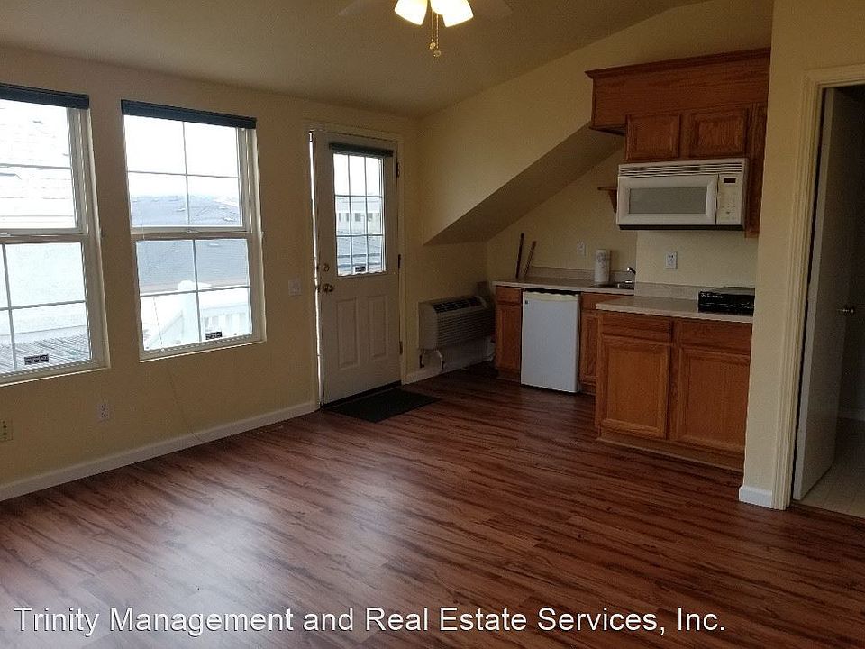 1st image of 5220 Academy Dr