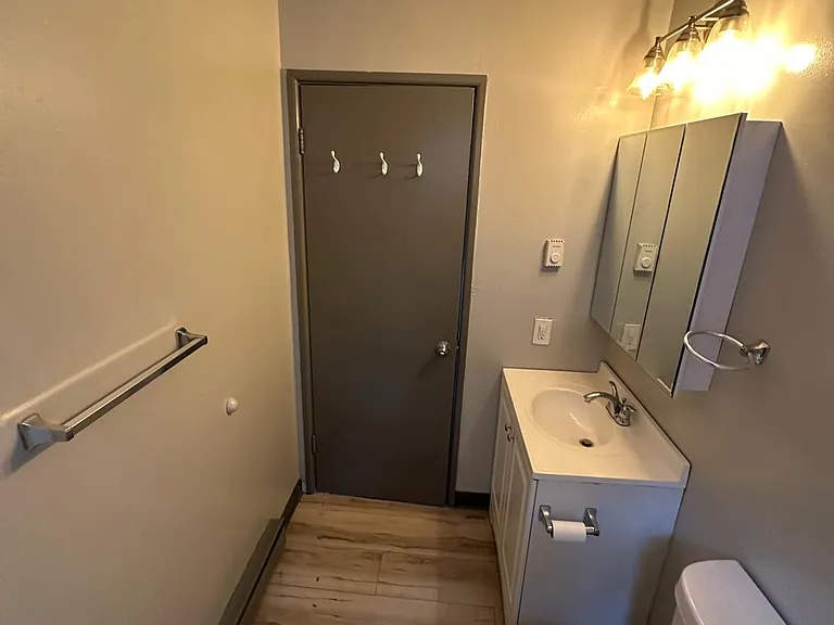 40 Briarwood Ln #16F — Photo 16