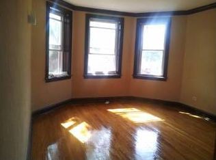 2945 W 56th St #1, Chicago, IL