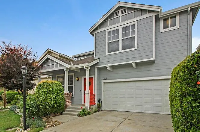 6043 Buffett Pl — Photo 2