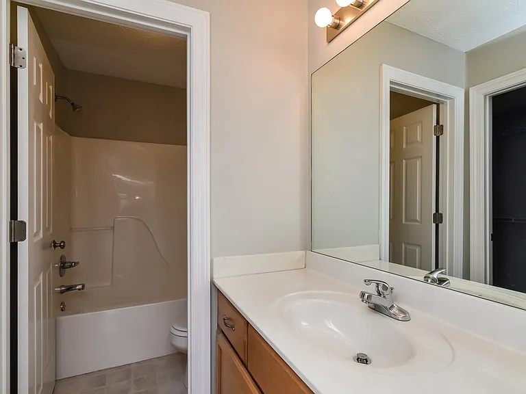 1548 Destiny Dr — Photo 12