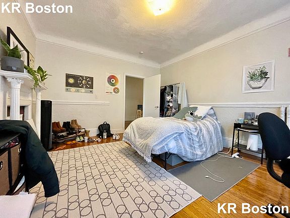 5th image of 48A Babcock St #A4