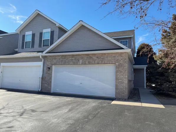 1220 Bergmann Dr, Stillwater, MN 55082