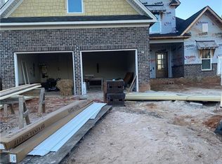 1353 Maple Chase Ln, Winston Salem, NC 27106