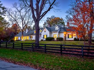 1614 Woodside Dr, Westfield, IN 46074