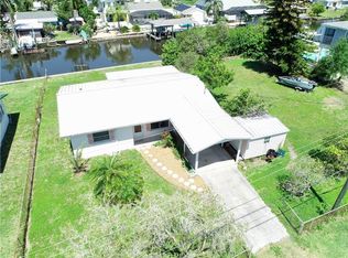 819 Bayview Dr, Ruskin, FL 33570