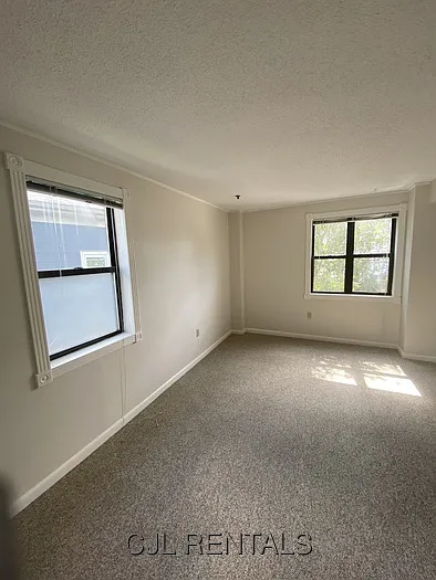 23 Elm St #109-21 — Photo 5