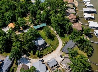74 Jay Bird Ln, Sunrise Beach, MO 65079