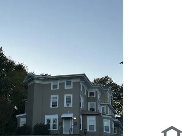 416 Colony St #8, Meriden, CT 06451