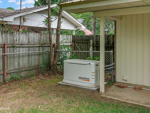 4th image of 407 Fincher Rd