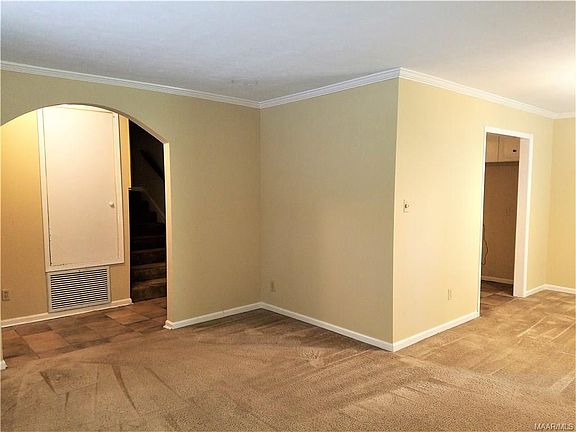 4th image of 500 Carol Villa Dr