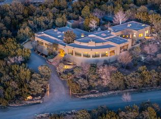 1301 Hummingbird Ct, Santa Fe, NM 87501