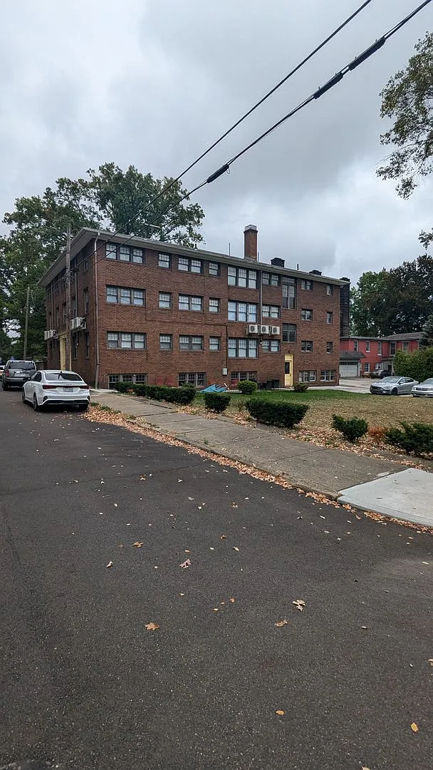 Cozy Apartment in Massillon! — Photo 4