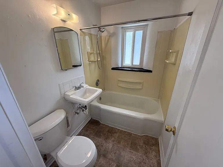 801 South Adams Street — Photo 33