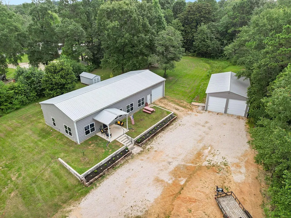 376 Jill St