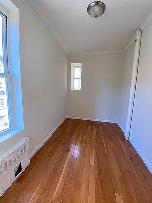 Rented by Compass | media 16