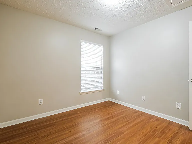 533 Arrowhead Dr — Photo 14
