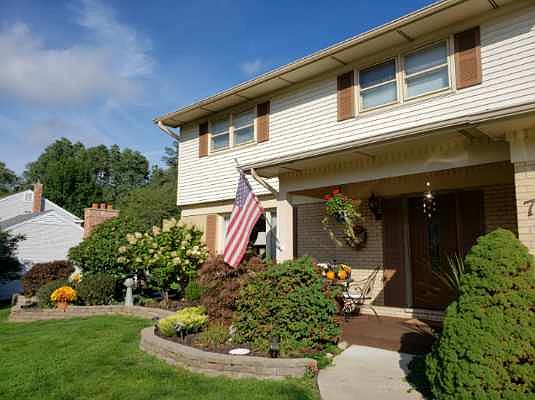 4th image of this home