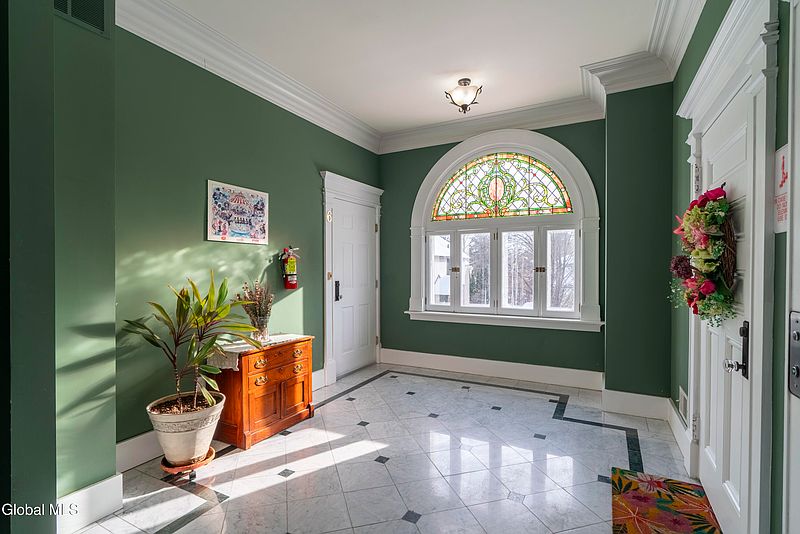 5th image of 48 Union Ave #3