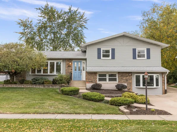 15354 Ridgeland Ave, Oak Forest, IL 60452