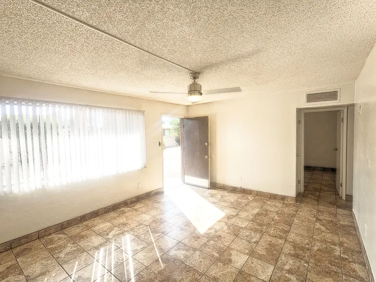 1629 E Hedrick Dr #C — Photo 20