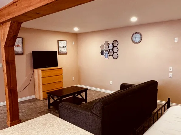 (undisclosed Address), Mount Vernon, WA 98274